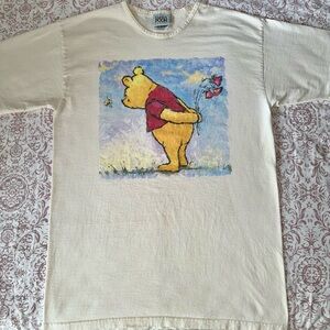 🌱Disney Vintage 90’s Winnie the Pooh Plant the Earth T-shirt